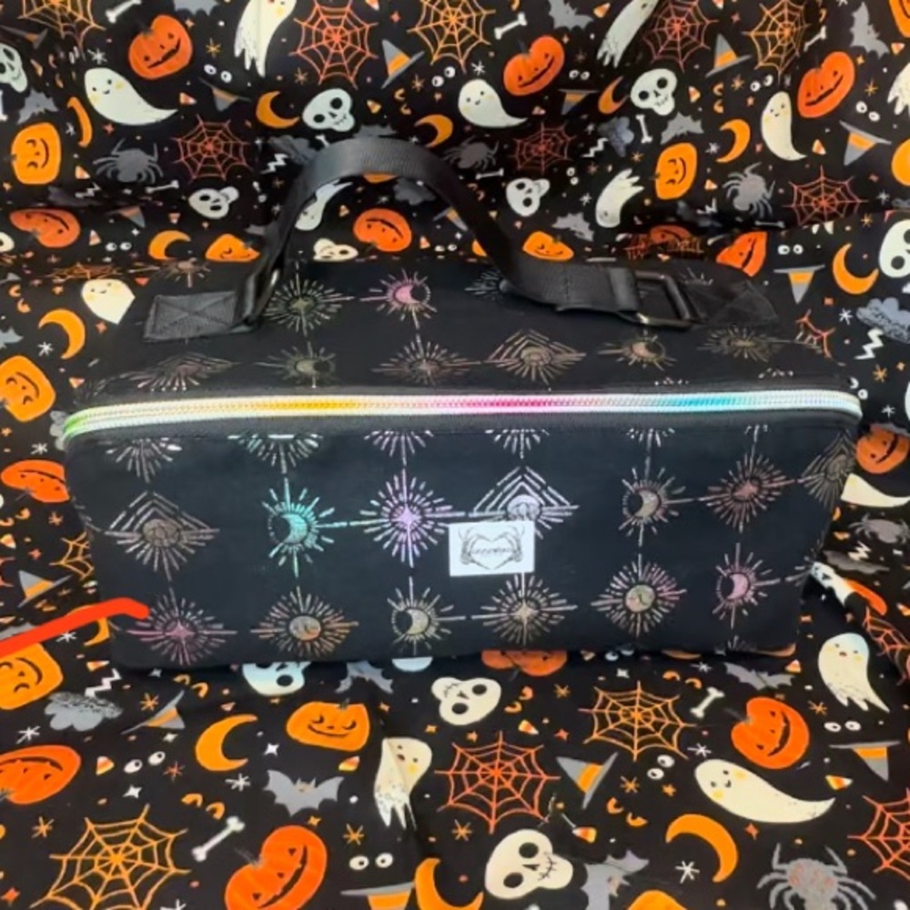 Cosmetic bag/ makeup bag/ travel bag